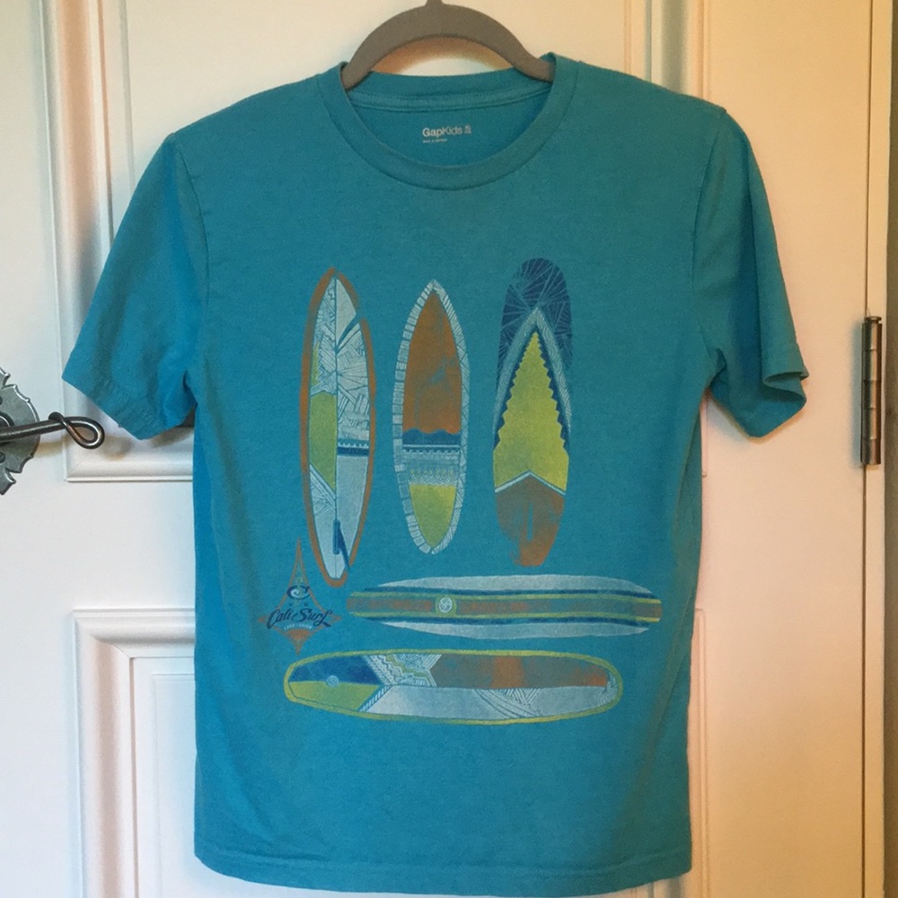 GapKids blue t-shirt with surf board design.